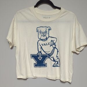 Yale Bulldog Graphic Crop Tee